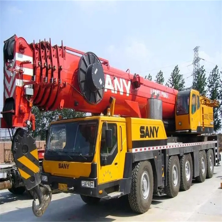 崇阳附近工地哪里有吊车出租|应急吊装服务|24小时灵活调度