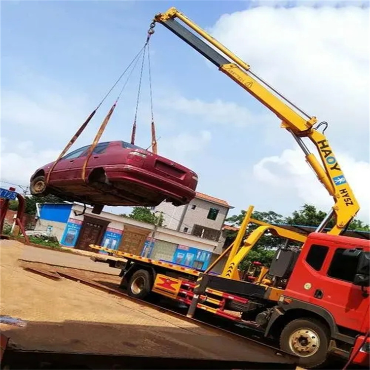 崇阳吊车救援小汽车怎么吊